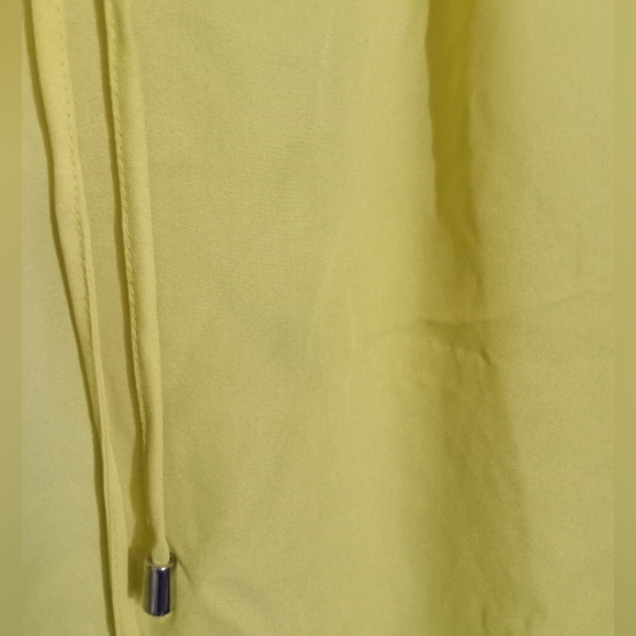 ZAC & RACHEL |Yellow Semi Sheer Flowy Lattice 3/4 Sleeve Blouse | Large - Picture 3 of 4